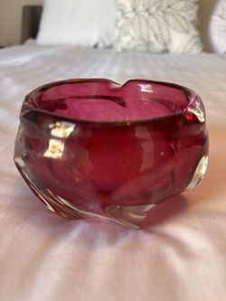 Midcentury  Beautifil Jewelry or Ring Holder