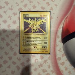 Pokemon Zapdos Base Set 1999