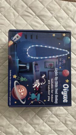 Light up kids pod swing