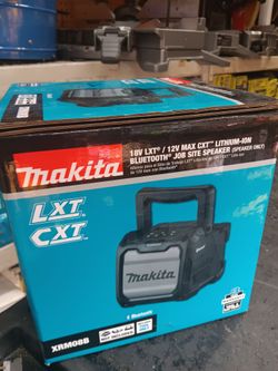 MAKITA 18V LXT BRUSHLESS CORDLESS BLUETOOTH SPEAKER