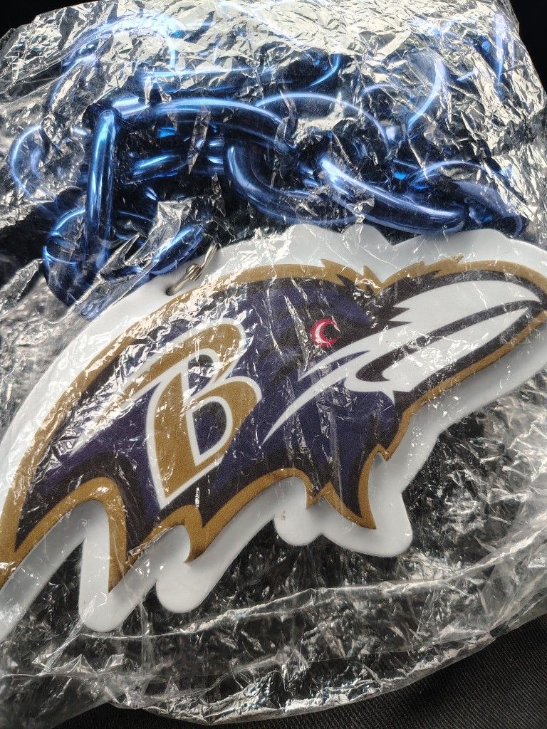 Lamar Jackson Baltimore Ravens Set! Hat, Jumbo Chain And Jersey!!!