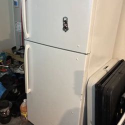 Frigidaire Fridge/freezer 