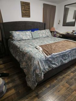 Serta sleep number adjustable king and upholstered frame