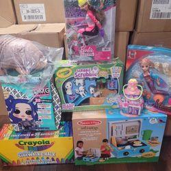 8 pack toys