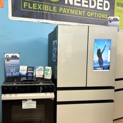 Samsung Family Hub Refrigerator & Bespoke Slide In Gas Range & Dishwasher 