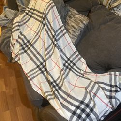 Burberry Scarf 