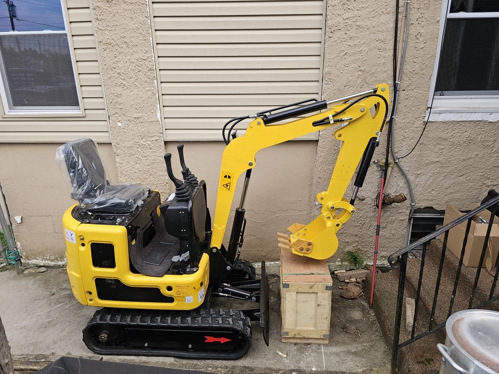 Landscaping Equipment 