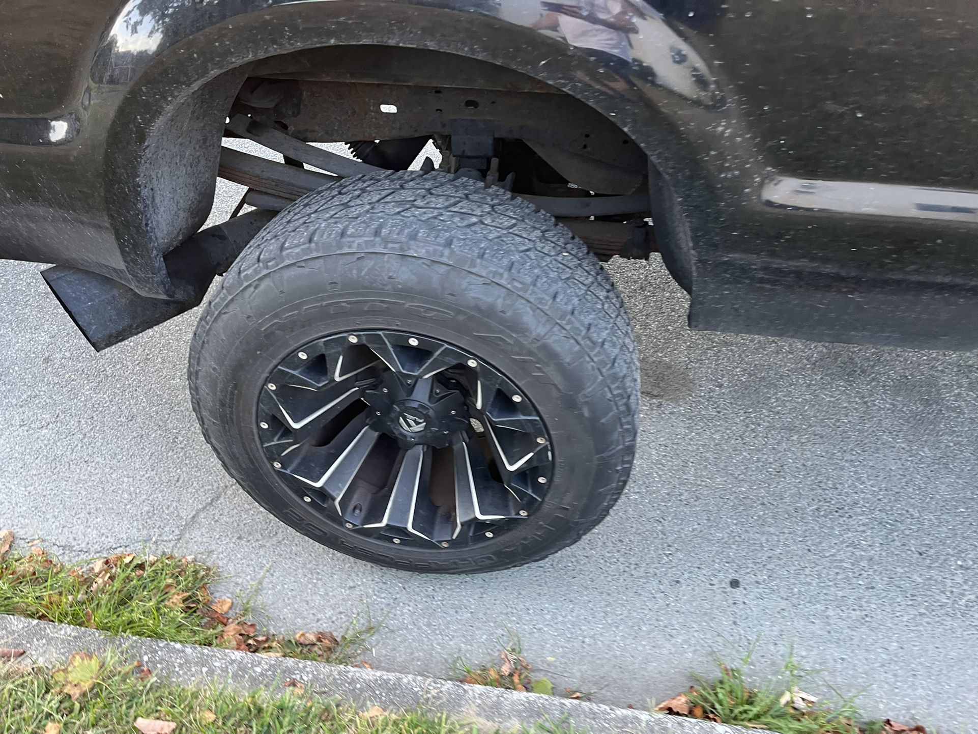 03 F350 Wheels With Spacers 