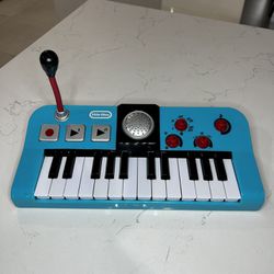  Little Tikes My Real Jam Keyboard with Microphone Toy Piano Musical Instrument