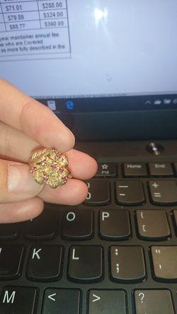 Vintage heavy yellow gold ring with ruby and amazing details