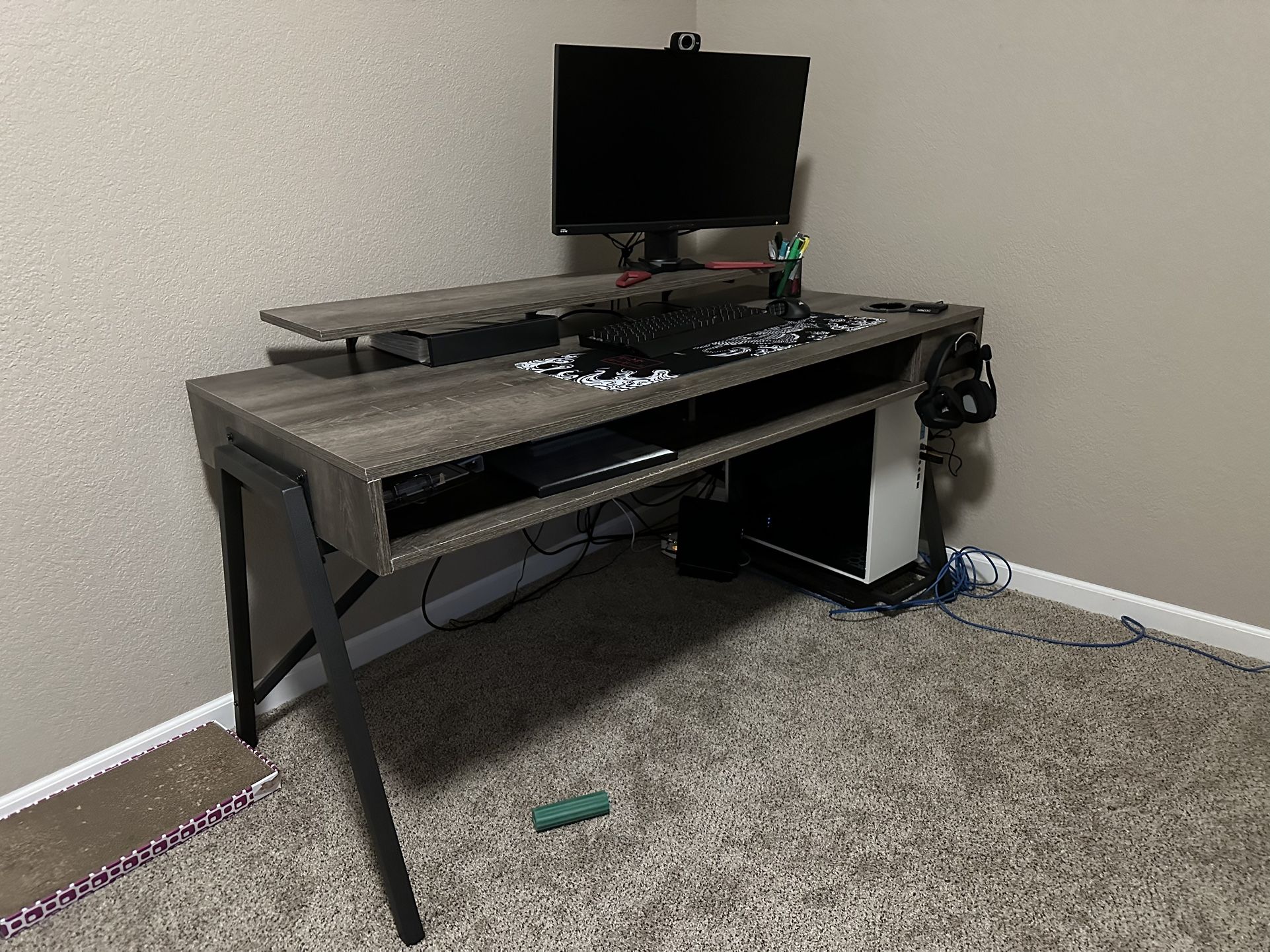 Computer Desk