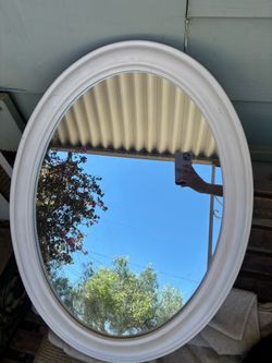Oval mirror