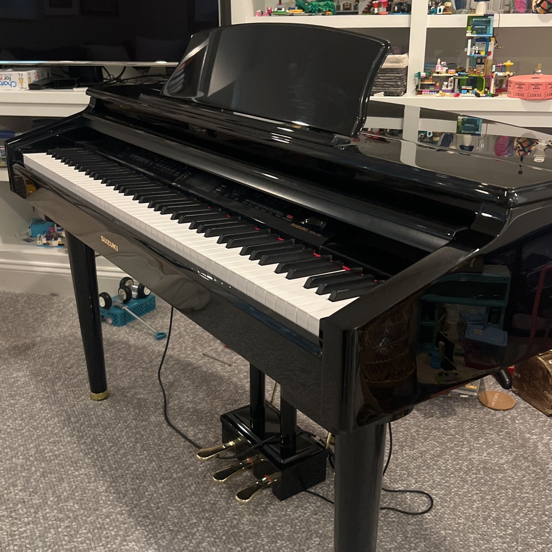 Suzuki MDG-300 Electric Piano