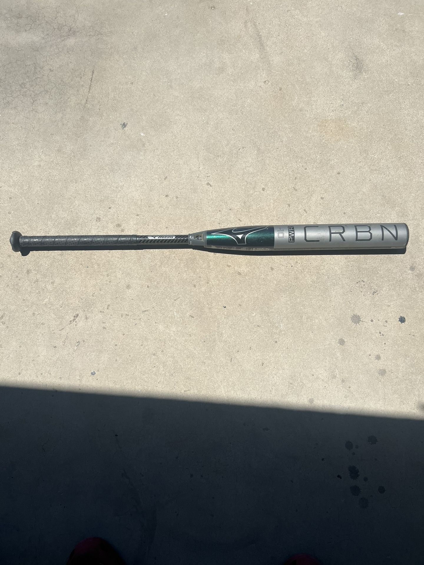 Mizuno CRBN Softball Bat