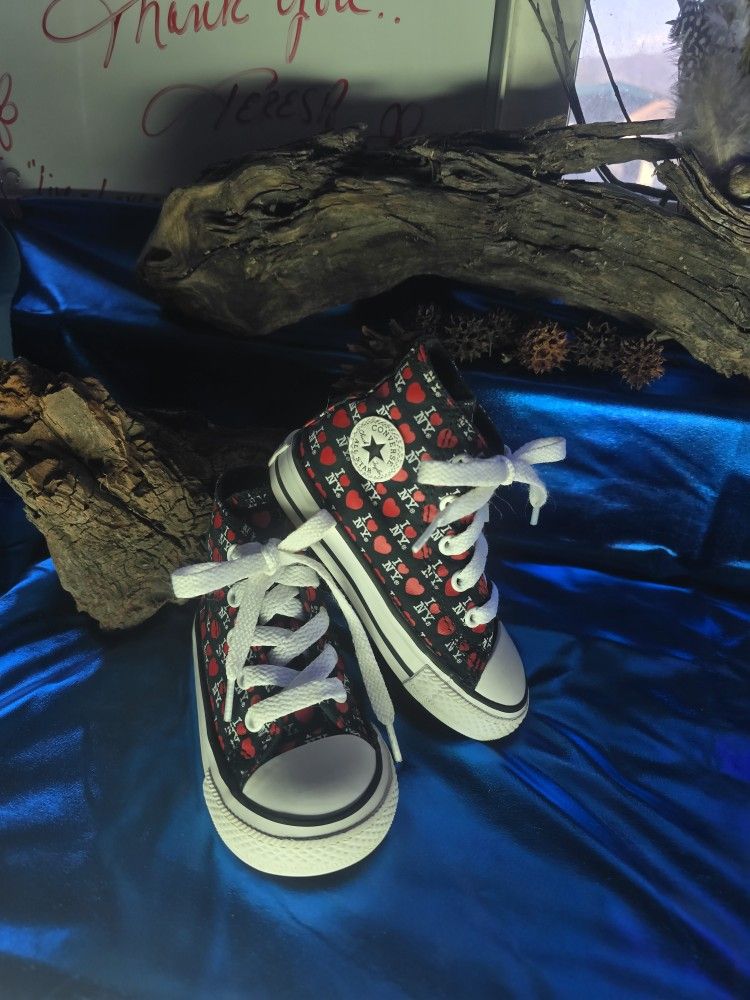 Converse Chuck Taylor All Stars Kids 6