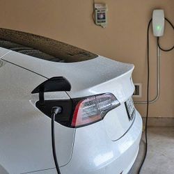 Tesla EV Charger 