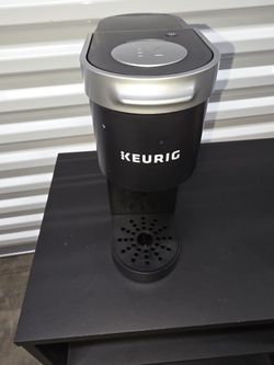 Keurig K-Mini Single-Serve K-Cup Pod Coffee Maker