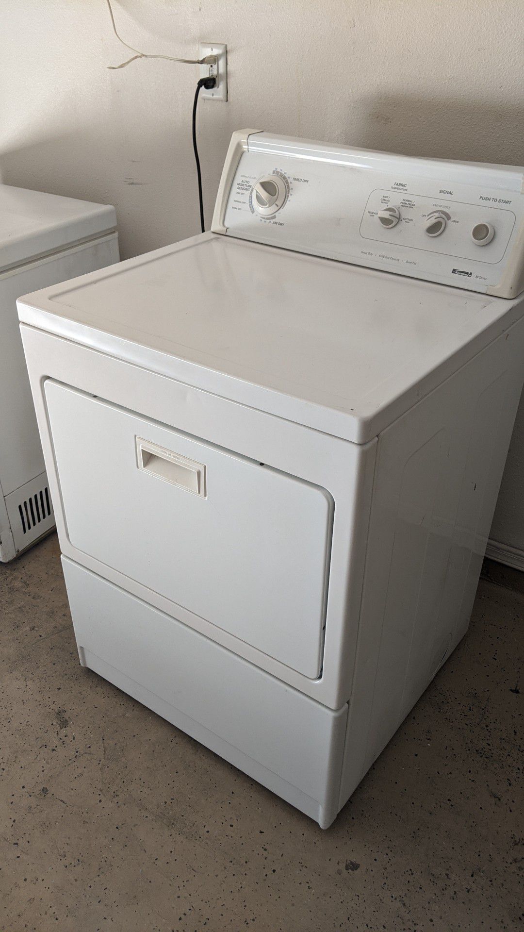 Kenmore 90 Series Dryer *does not heat up*