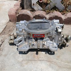 HOLLEY / EDELBROCK  CARBURETORS!!! 150$ EACH