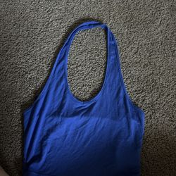 Royal blue tank top around the neck 