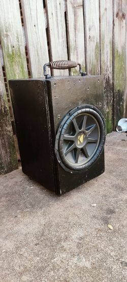 12 inch kicker competition subwoofer $25