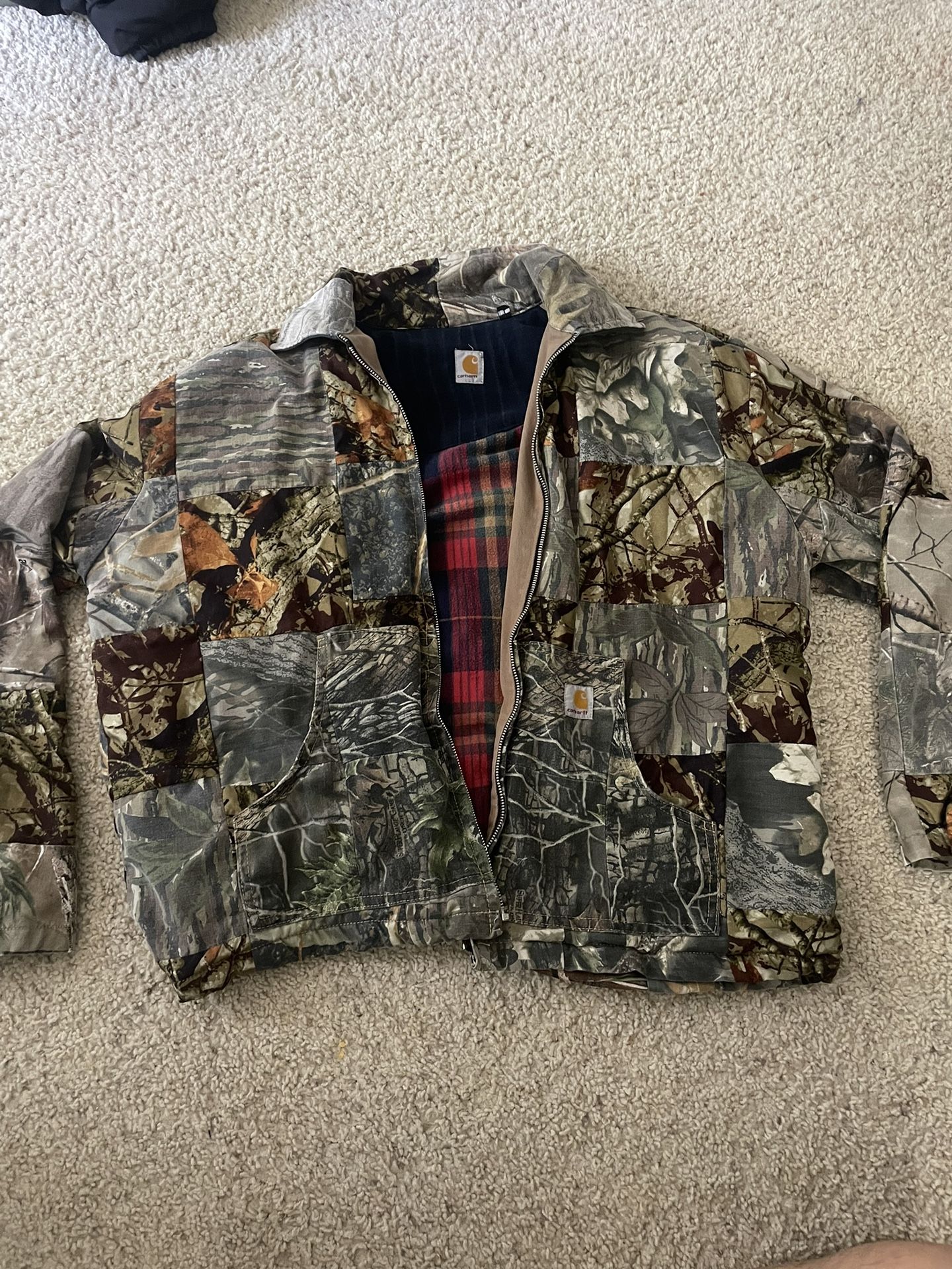 RealTree Carhartt Detroit Jacket
