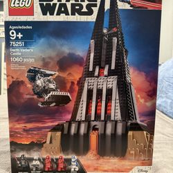 Lego Darth Vaders Castle 75251