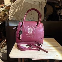 Griffindor-Hogwarts Burgundy Crossbody Hand Bag