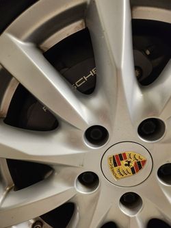 Trade only Porsche BLACK Calipers