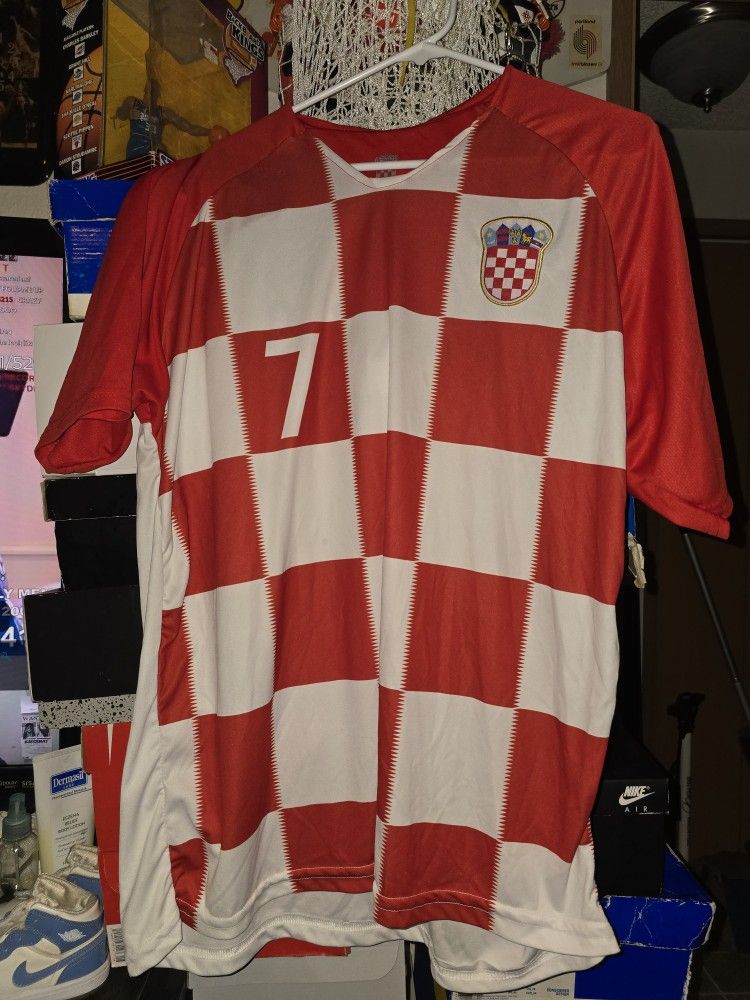 Croatia National Team Ivan Rakitić Soccer Jersey, White/Red Squares, 2XL, EUC