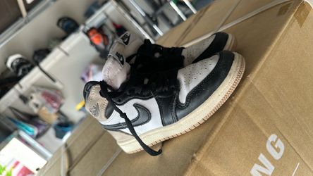 nikes