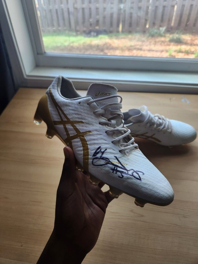 ASICS Soccer Football Shoes DS LIGHT ACROS 2 White Gold 1101A046 With Tracking