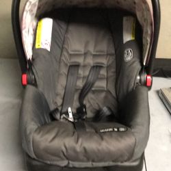 Graco Car Seat Expires  On 2031