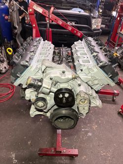 Fully  rebuilt 5.7 hemi  engine