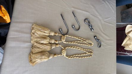Curtain Rope Tiebacks with Tassels and Wall Hooks