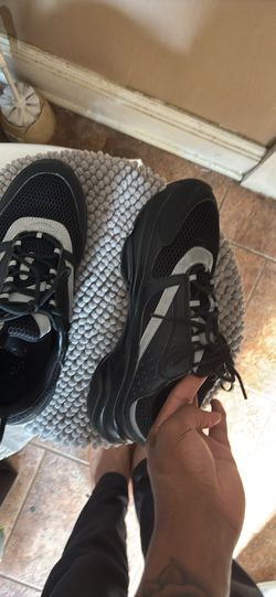 Black & white Dior b22 shoes