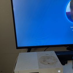 Xbox One S With Controller