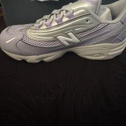 Kids 1000 New Balance 6.5 kids 8 women