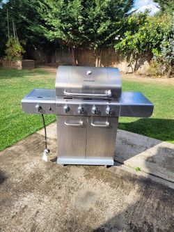 BBQ grill 4 burner.