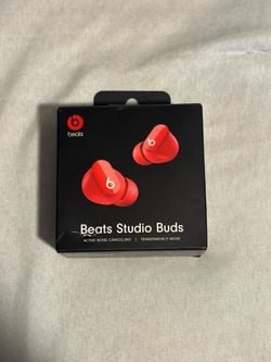 Beats Studio Buds