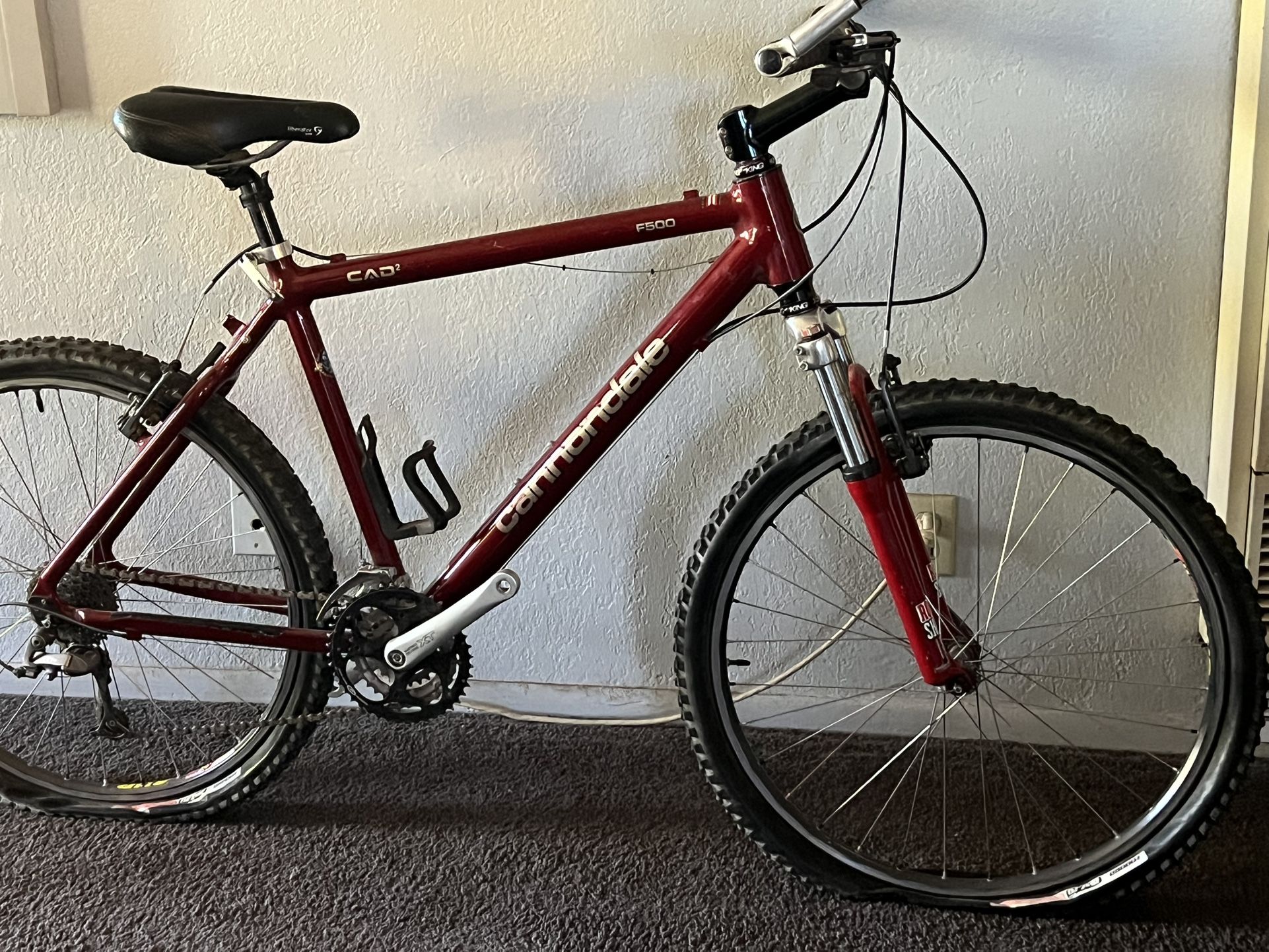 Cannomdale F500 Mountain Bike 