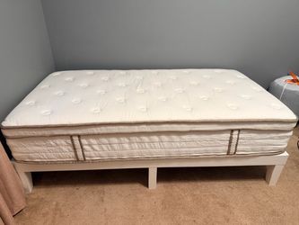 Twin bed/mattress
