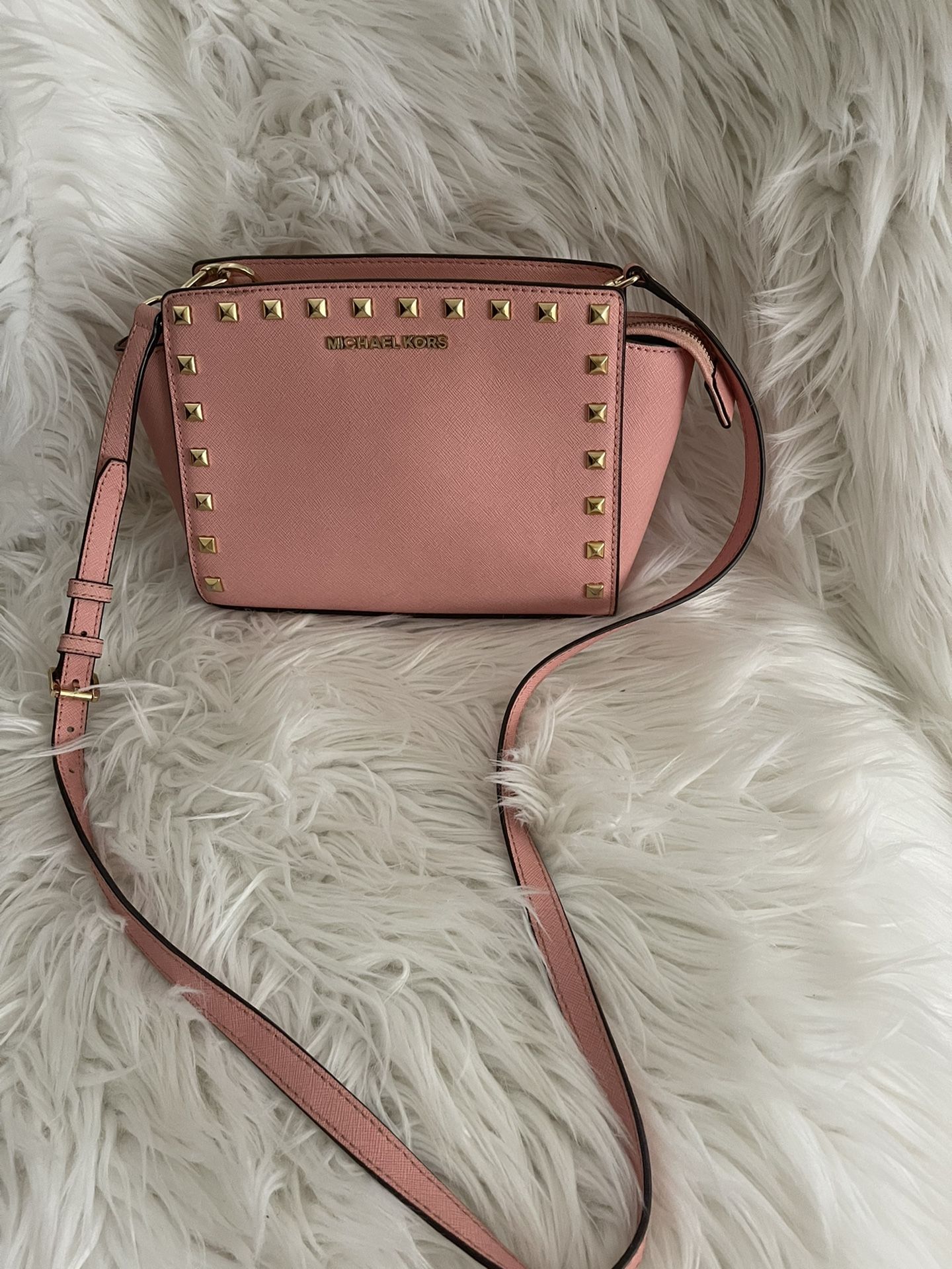 Crossbody Bags 