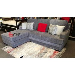 Modern sectional sofa 