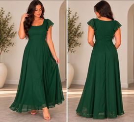 Emerald Green Chiffon Maxi Dress