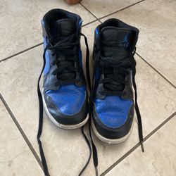 Nike Air Jordans Black And Blue Size 5.5