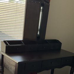 VANITY WITH MIRROR AND WOODEN STOOL (Like New)