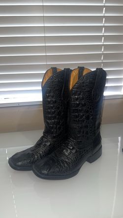 Crocodile boots size 8