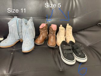 Girl shoes