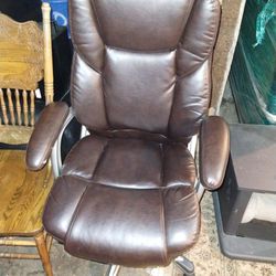 Large Leather Office Chair - Free Delivery 